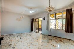 Richards Avenue (D19), Terrace #607218831